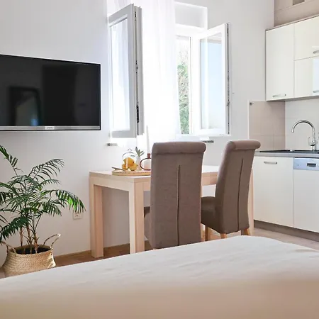 Karbonaca Apartments Fažana Zewnętrze zdjęcie