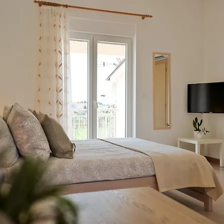 Karbonaca Apartments Fažana Zewnętrze zdjęcie