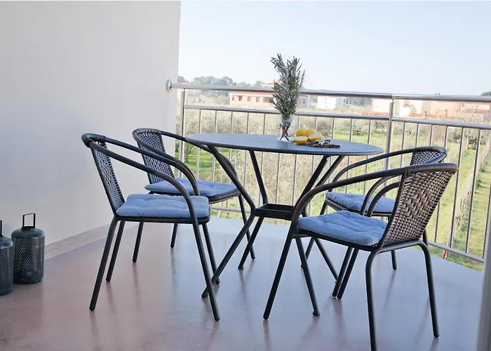Karbonaca Apartments